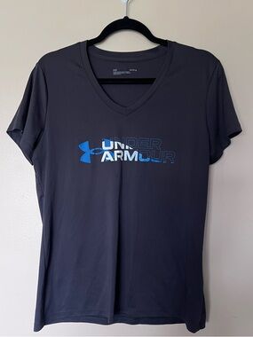 LG Short Sleeve V-Neck Logo Tee in Dark Blue with Light Blue Accent